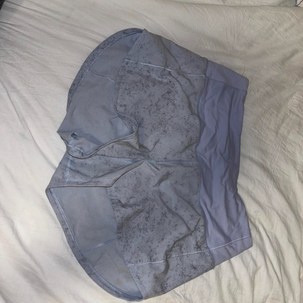 Lululemon short size 4